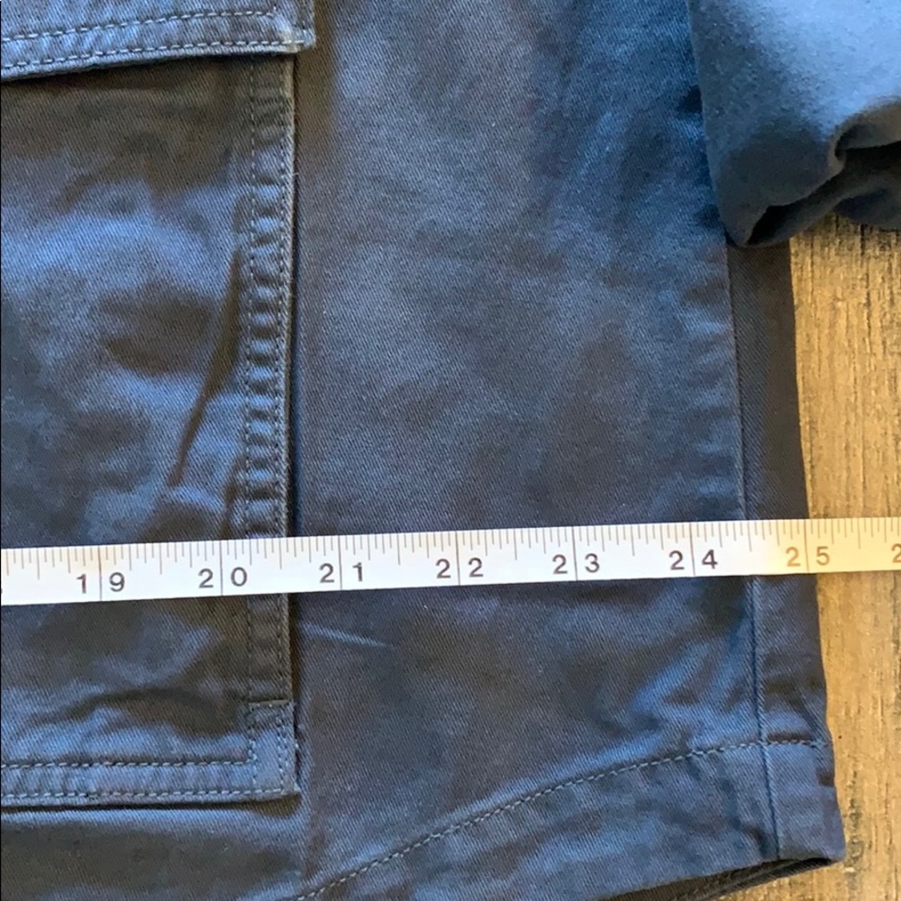 Columbia Jacket 💙 - Picture 5 of 8